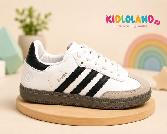 Women’s Classic Street-Style Lace-Up Sneakers – Multiple Colours