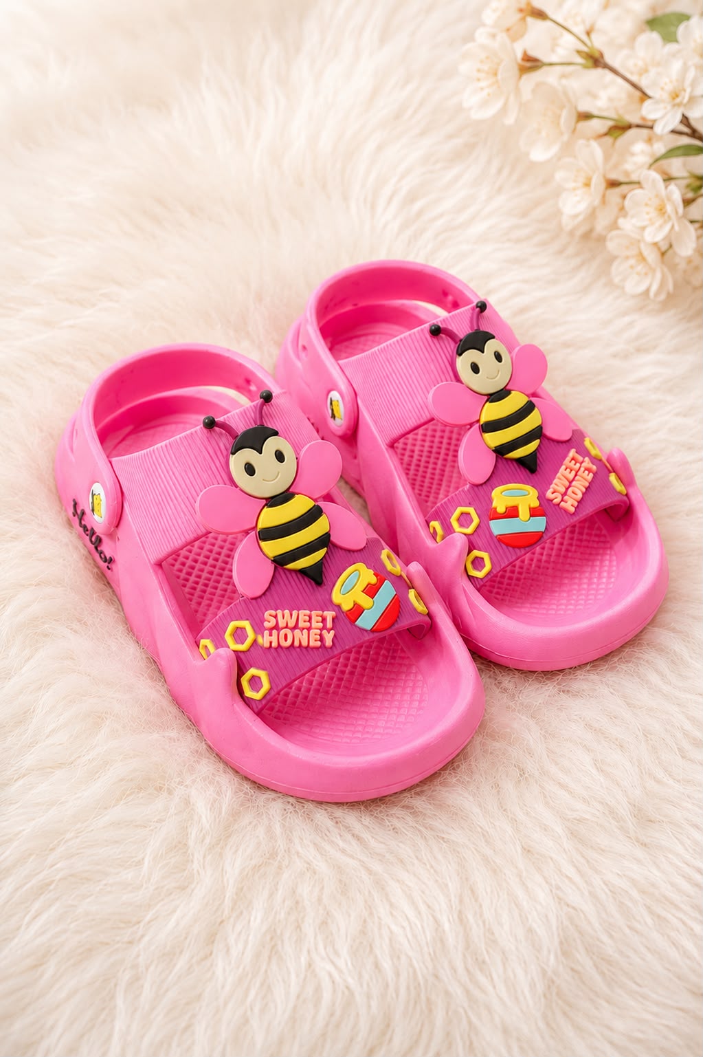 Kids Honey bee 🐝 sandals